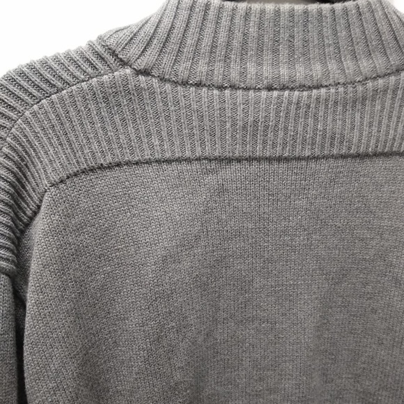 Jos A Bank men's Sweater. - Picture 8 of 13